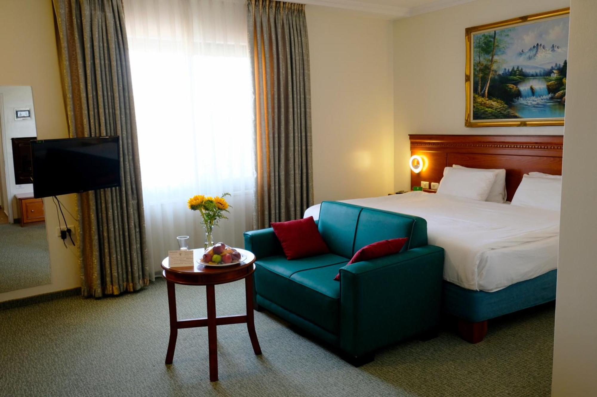 City Inn Palace Hotel Ramallah Buitenkant foto
