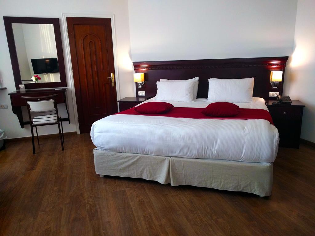 City Inn Palace Hotel Ramallah Buitenkant foto